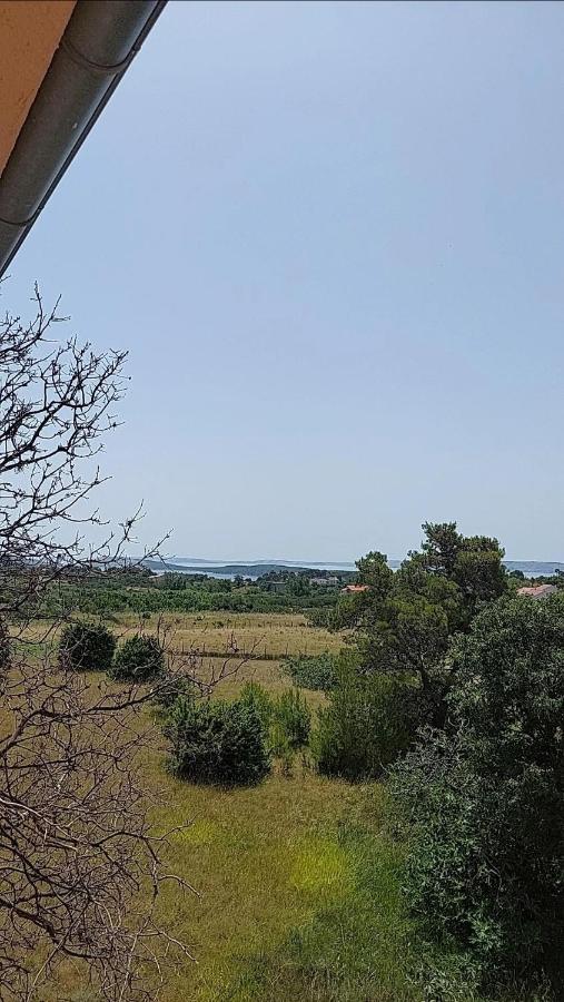 Apartmani Katarina Mundanije エクステリア 写真